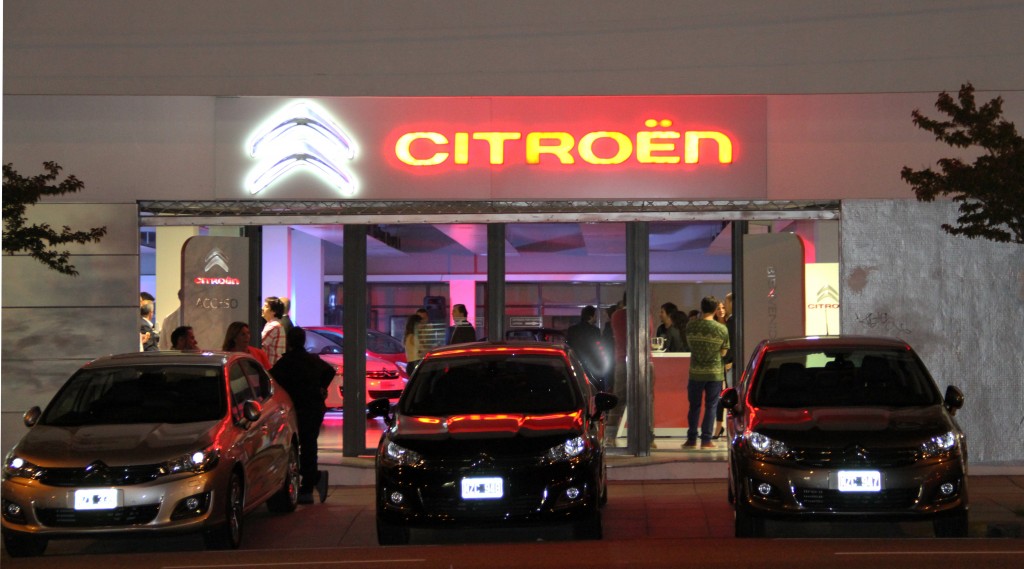 Presentación del nuevo Citroen C4 Lounge en Mar del Plata