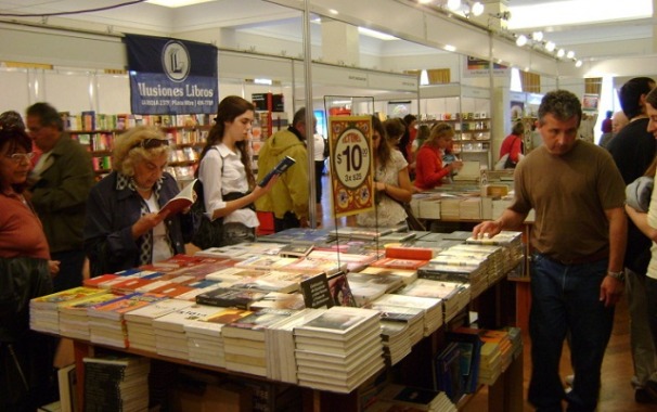 El viernes comienza novena edición de la Feria del Libro
