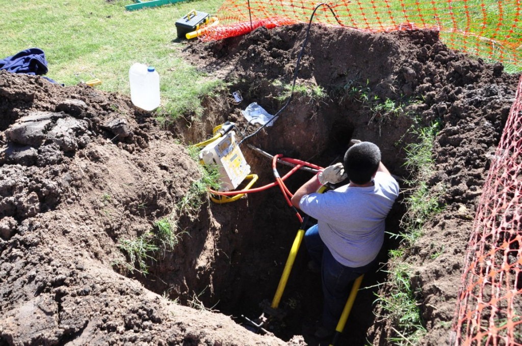 Mun. Maipu - OBRAS - Red gas para 160 vecinos (2)