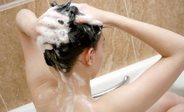 Cuidado: Tu shampoo te puede hacer engordar