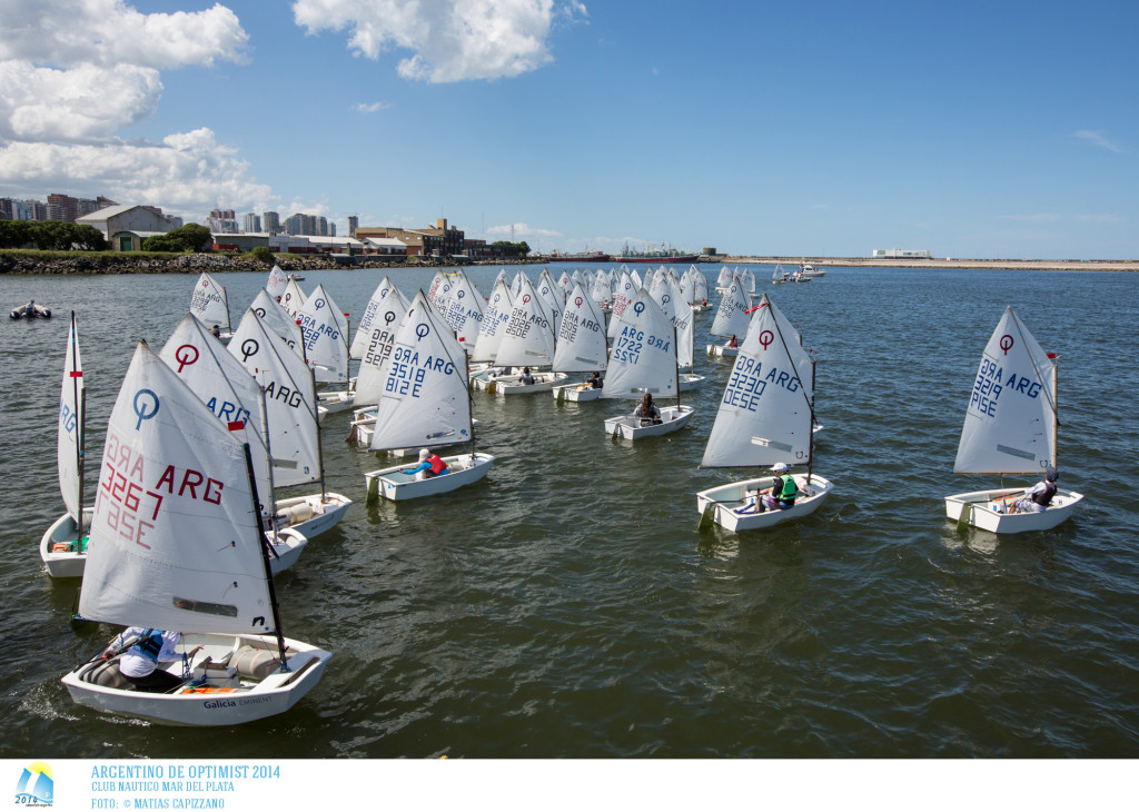 Comenzó el Campeonato Argentino de la clase Optimist