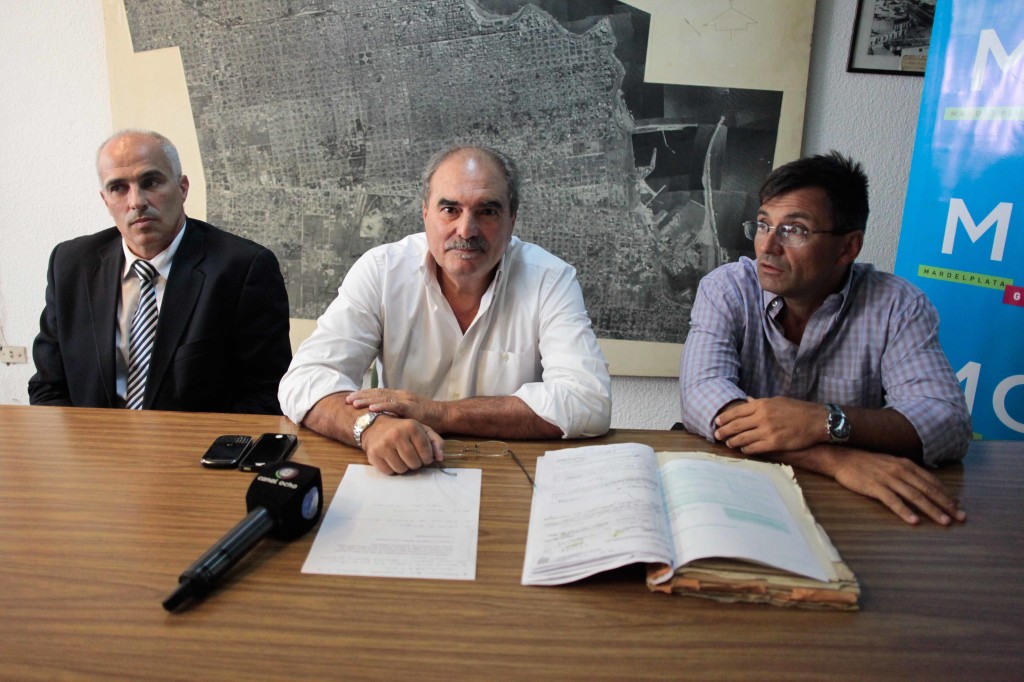 Fotos MGP - La Municipalidad denunciarÃ¡ penalmente a los responsables de demoler sin autorizaciÃ³n el chalet de Libertad al 3400