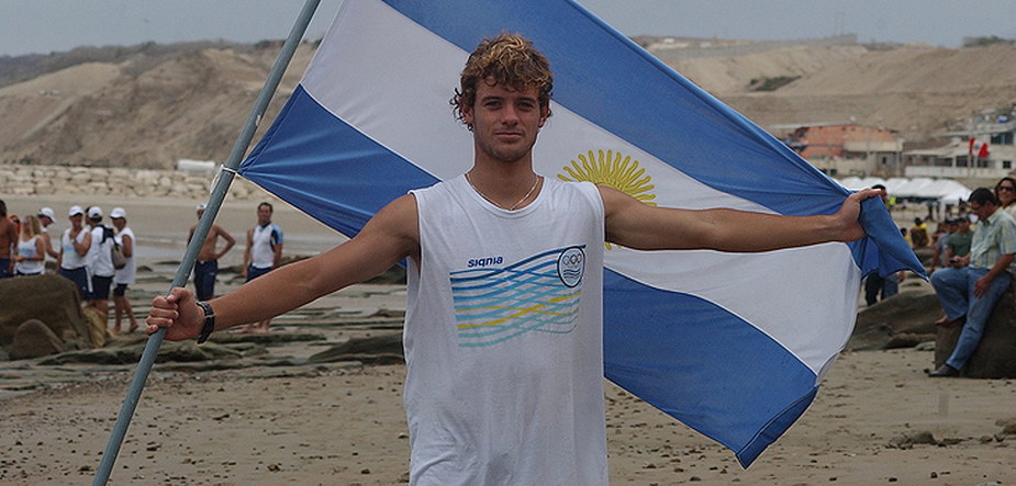 El surfista marplatense Santiago Muñiz, listo para llegar a la elite del surf