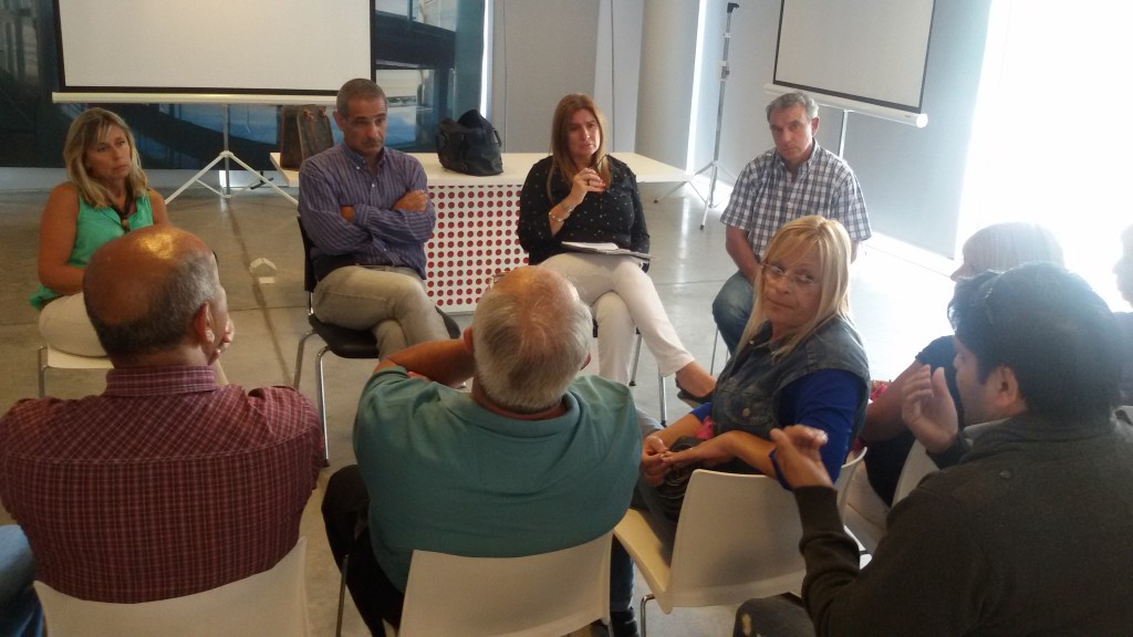 Fotos MGP - Reunión entre la Secretaría de Salud y fomentistas.