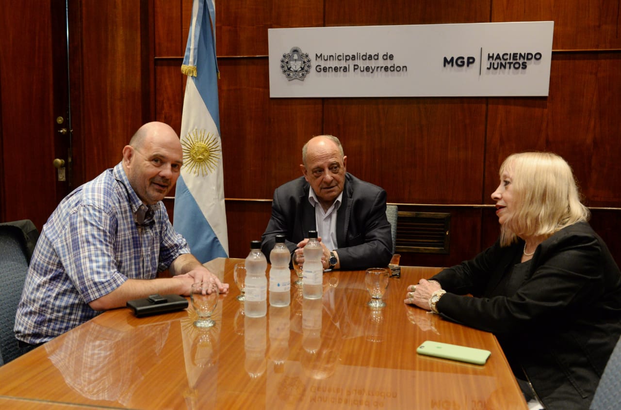 Arroyo se reunió con Carlos Rotemberg