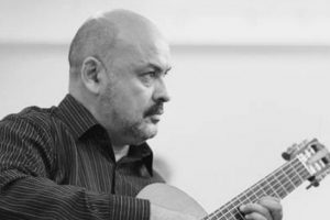 Arturo Zeballos brindará un concierto guitarrístico