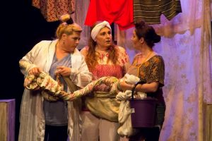Sube a escena “Invisibles” con dirección de María Carreras