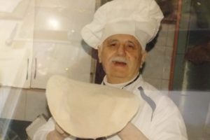 Ismael, esa clase de amigos que nunca se van y tampoco se olvidan