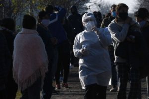 Récord: confirmaron 1.386 nuevos contagios y 30 fallecidos en las últimas 24 horas