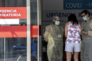 Chile registró más de 6.700 nuevos contagios con coronavirus y sumó 222 muertos