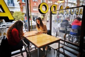 Habilitan corredores gastronómicos y colocación de decks al aire libre