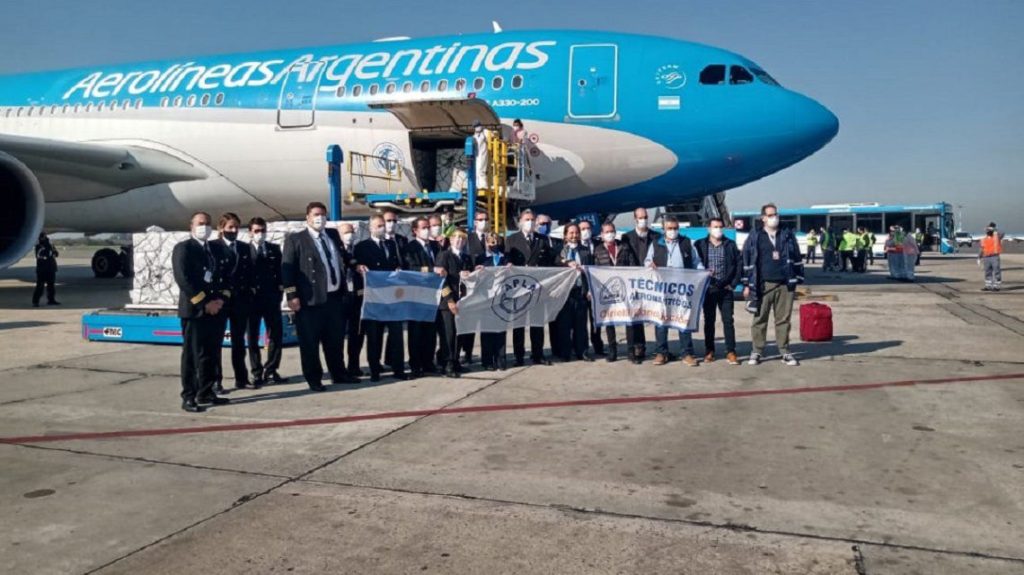 Aerolíneas Argentinas pagará 50% de salarios