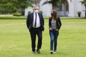 Suman un millón de niños, niñas y adolescentes a la AUH