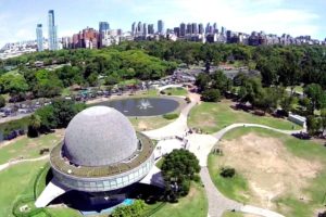 El 75% de los porteños consultados dice que no se irá de vacaciones, según una encuesta