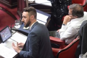 Con críticas de la oposición, el peronismo sancionó la primera ley de víctimas de la provincia