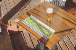 Mar del Plata: qué dice la ley sobre el tamaño de los vasos