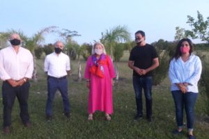 Carrió salió a apoyar a Maxi Abad en la interna radical y enfureció al sector de Posse