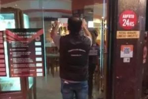 Destacan el acatamiento en el nuevo horario de cierre de comercios
