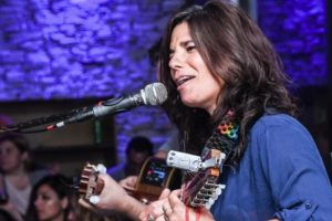 Florencia Cosentino actuará al aire libre en la Torre Tanque