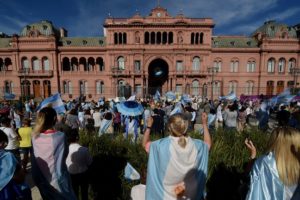 Movilizaciones en todo el país en repudio al escándalo por el vacunatorio VIP