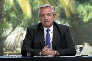 Alberto Fernández estimó que durante este mes se normalizará la provisión de vacunas