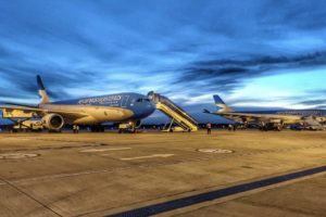 Partieron dos vuelos de Aerolíneas Argentinas en busca de más dosis de la vacuna Sputnik V