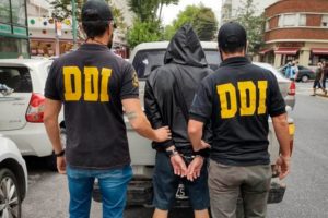 Continúa detenido el hombre que acosaba a una jugadora de “Las Leonas”
