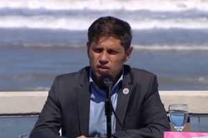 Kicillof: «Cuando me vacuné era un loco suicida, ahora soy un vacunado VIP»