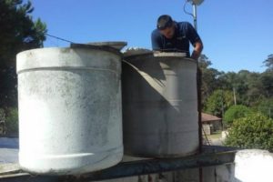 La Municipalidad limpiará tanques de agua de colegios provinciales