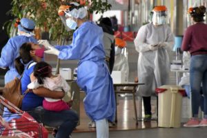 El pico de contagios de la segunda ola: la proyección de un matemático argentino
