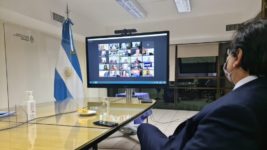 Acuerdan un aumento del 35 por ciento en el salario mínimo en siete tramos