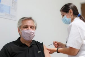 Alberto Fernández destacó que “gracias a la vacuna” su estado de salud no es preocupante