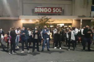 Trabajadores de bingos se manifestaron por medidas “arbitrarias” del Instituto de Loterías y Casinos