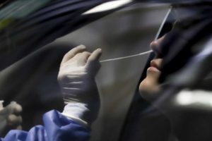 Covid-19: otro día de altas cifras a nivel nacional, con 39.207 contagiados y 560 muertes