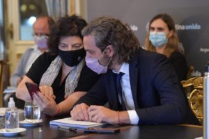 Epidemiólogos, preocupados por la «saturación» del sistema sanitario y el «estrés» del personal