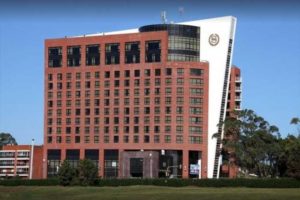 El Hotel Sheraton cerró sus puertas y reabriría en vacaciones de invierno