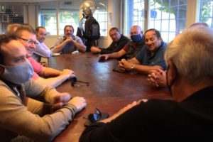 Los senadores Costa y Fiorini se reunieron con referentes de la actividad pesquera