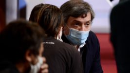 Máximo aumenta la presión a Guzmán y habilita una ley para sumar ciudades con descuentos al gas