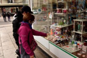 Las ventas en los comercios minoristas no alcanzan todavía los niveles previos a la pandemia