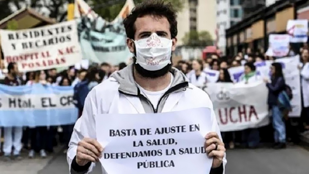 Sanidad inició una semana de asambleas y paros por turnos en centros de salud del país por salarios