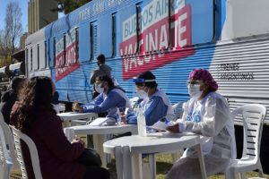 Provincia: Estudian vacunar a menores de 40 años antes de fin de mes