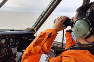 San Clemente: Desesperada búsqueda de una turista que practicaba kitesurf y se perdió en el mar