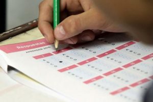 Concejales piden que el Gobierno revea la decisión de suspender las pruebas “Aprender”