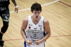 Tomás Monacchi seguirá en Peñarol: “Todavía le puedo dar mucho al club”