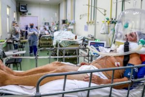 Alerta en Córdoba: detectaron a 14 miembros de una familia con la variante delta de coronavirus