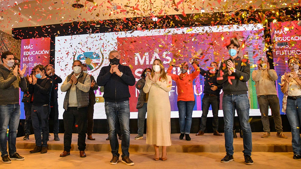 La UCR va por el 1 en toda la boleta de los 135 distritos bonaerenses