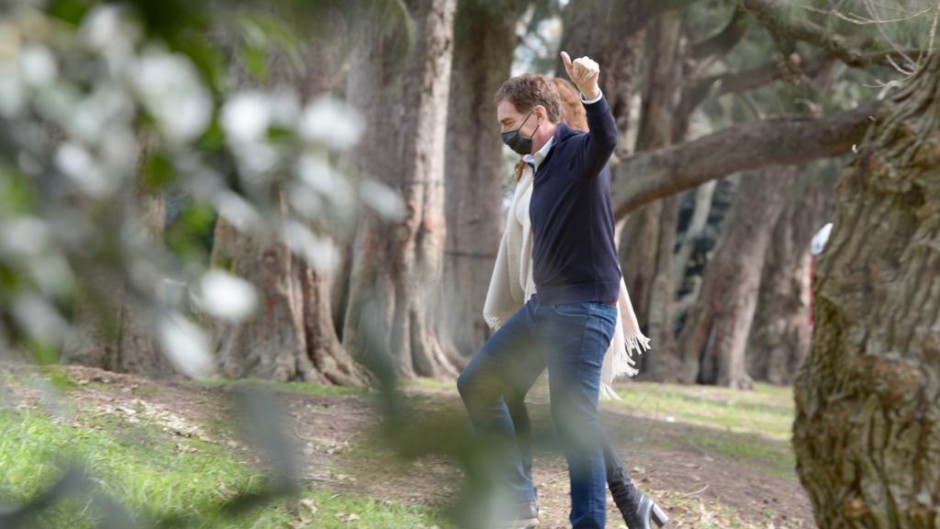 Santilli presentó su candidatura con un discurso moderado centrado en trabajo y seguridad