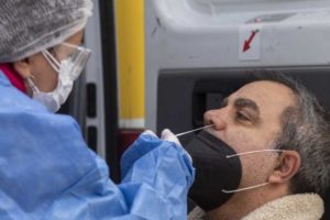 Argentina reportó hoy 20.888 nuevos casos de coronavirus y otras 614 muertes