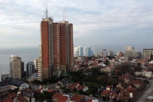 Trabajadores y dueños de Torres de Manantiales van a audiencia