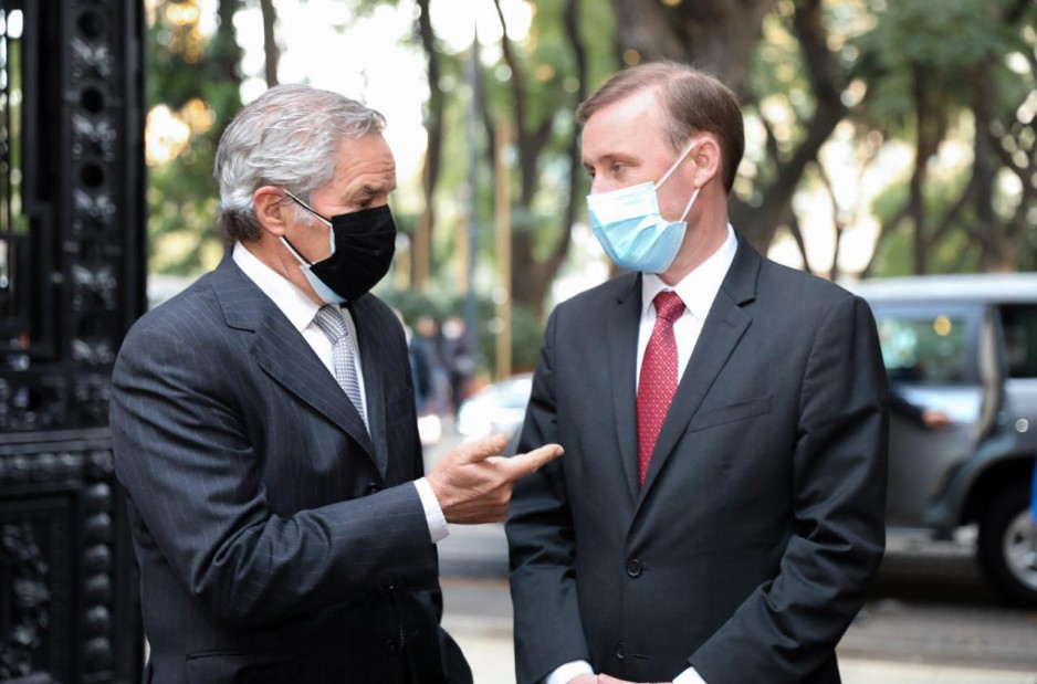 El desastre de Afganistán golpea al contacto de Alberto con el gobierno de Biden